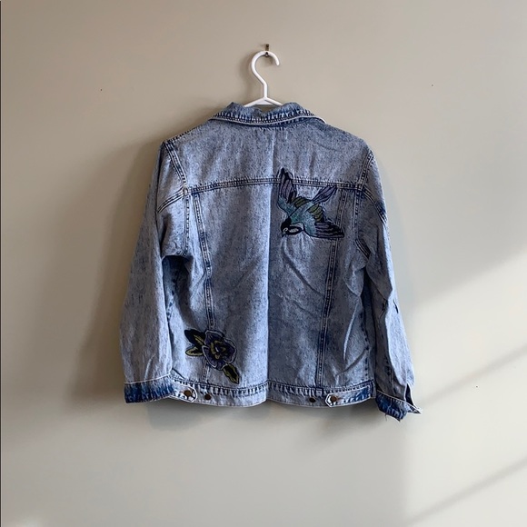 Jean Jacket with Embroidery - Picture 2 of 6
